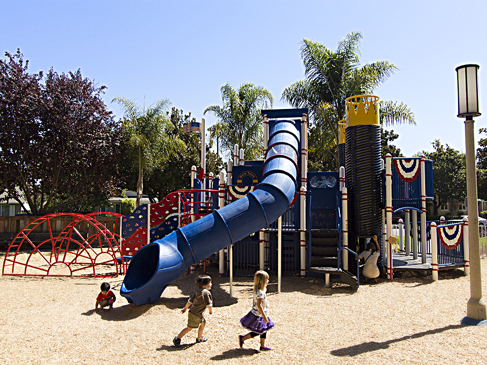 Play Structure 1