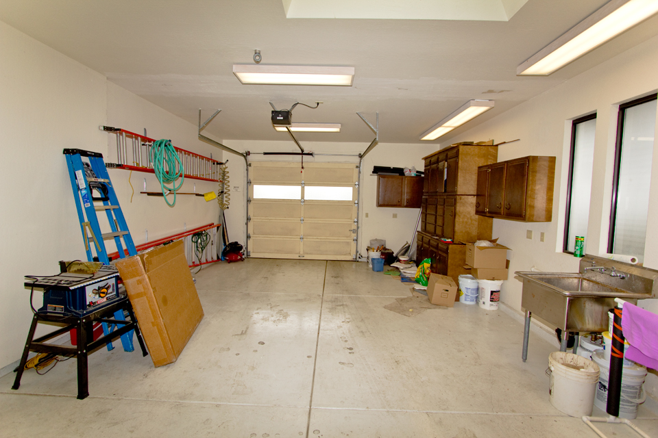 Garage 4