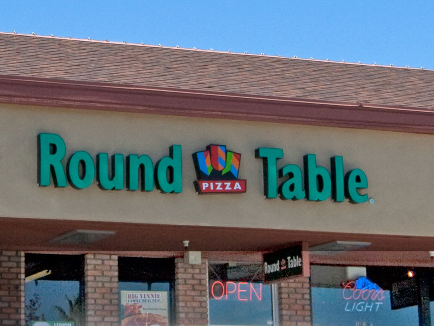 Round Table Pizza